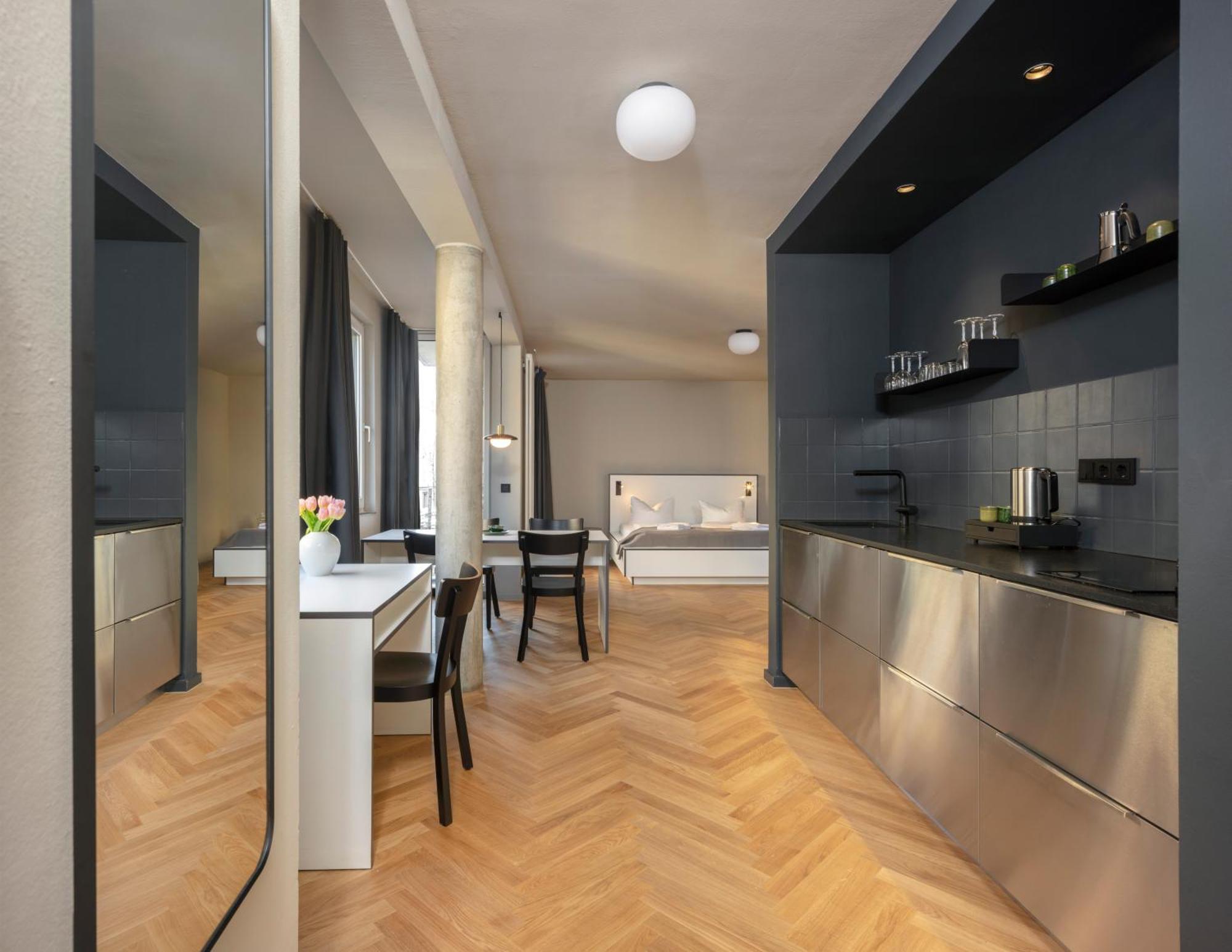 Karlito Apartmenthaus — Photos 1